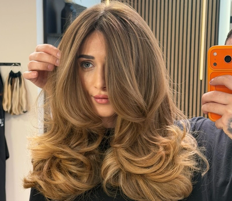 Haarkunst von Nabil Artiste — Coloration und Styling, DEZ 2025